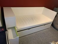 säng ikea Flaxa 