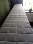 IKEA Säng 120x200 900 kr !!