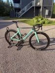 Canyon Aeroad CF SLX 7 Disc eTap