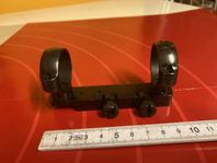 Snabbfäste 30mm ringar. Laxat kilspår 9-11mm.
