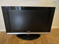 Modell Samsung LE27S71B Funkar Som Ny