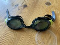 Bara testade. Vuxen simglasögon, Hydro Swim professional 
