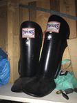 MMA shin guards + boxnings handskar (nya)