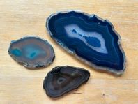 Skivade mineraler/stenar (Agat)
