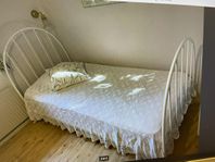 Säng 90cm, komplett, medium