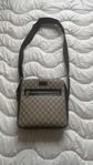 Gucci GG Supreme Beige Messenger Bag 