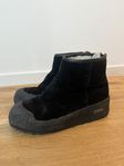 Bally kängor storlek 36