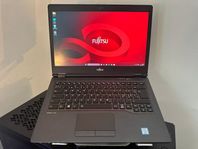 Fujitsu LIFEBOOK U747 – Tunn och ren affärslaptop