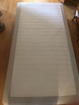Säng Ikea Sultan 105 bortskänkes