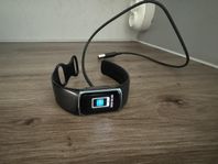Fitbit Charge 5