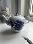 Royal copenhagen ”Blue flower teapot”