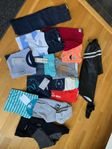 Paket med barnkläder i stl 98/104