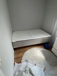 Ikea säng, knappt använd 120 cm