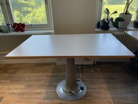 Arkitektbord / Ritbord Nike Eskilstuna, bordsskiva Virrvarv