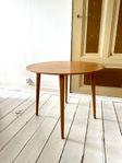 Soffbord runt Triva NK