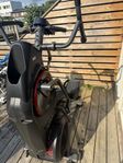Cross trainer 