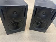2 st Genelec 1030A Studio Monitors