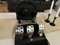 Logitec G923 Ratt och pedaler till PS5, PS4 och PC