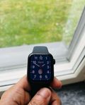 Apple Watch SE (2nd Gen) Cellular 100% Battery