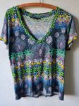DESIGUAL topp färgglad mjuk 36