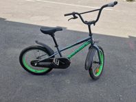 Fullt fungerande barncykel 
