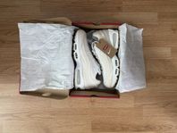 Nike Air Max 95 OG Levi’s Light Orewood Brown