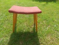 Scandinavisk fotpall 1950-tal 