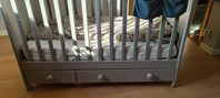 Spjälsäng Ikea Gonatt med madrass