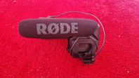 Rode VideoMic Pro säljes – knappt använd, i toppskick!