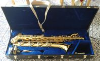 Barytonsaxofon, Yanagisawa, låga A till höga F#.