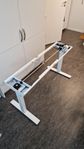 El. Höjdjusterbart skrivbord|Electric Height-adjustable des