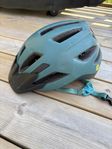 Specialized Barnhjälm MIPS storlek 52-57 cm