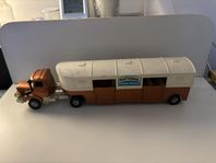 LEKSAKSBIL. HÄSTTRANSPORT/CORGI
