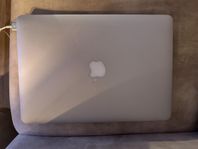 Mac book air.