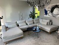 Fräsch beige u-formad soffa