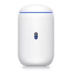 1x Ubiquiti Dream Router, 1x Switch Lite 8 POE, 3x Flex Mini