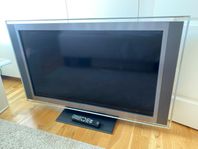 LCD TV