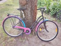 härlig damcykel