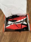 fotbollskor nike