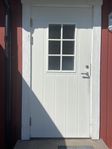 Ytterdörr vit