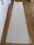 Matta i bomull beige/vit från H&M Home,