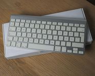 Apple Wireless Keyboard A1314
