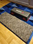 Stepbräda Reebok, yogamatta BILLIGT