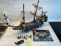 LEGO PotC 71042 - Silent Mary