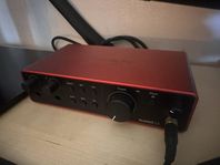 Focusrite Scarlett 2i2 Gen 4