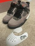 Nike Air Jordan 4 Taupe Haze sneakers