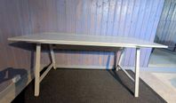 UTESPELARE, IKEA BORD