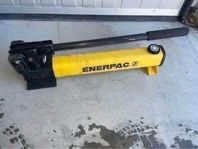 ENERPAC P392 portopowerpump