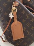 Louis Vuitton key holder bagagetag