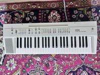 Retro keyboard Yamaha PS-20